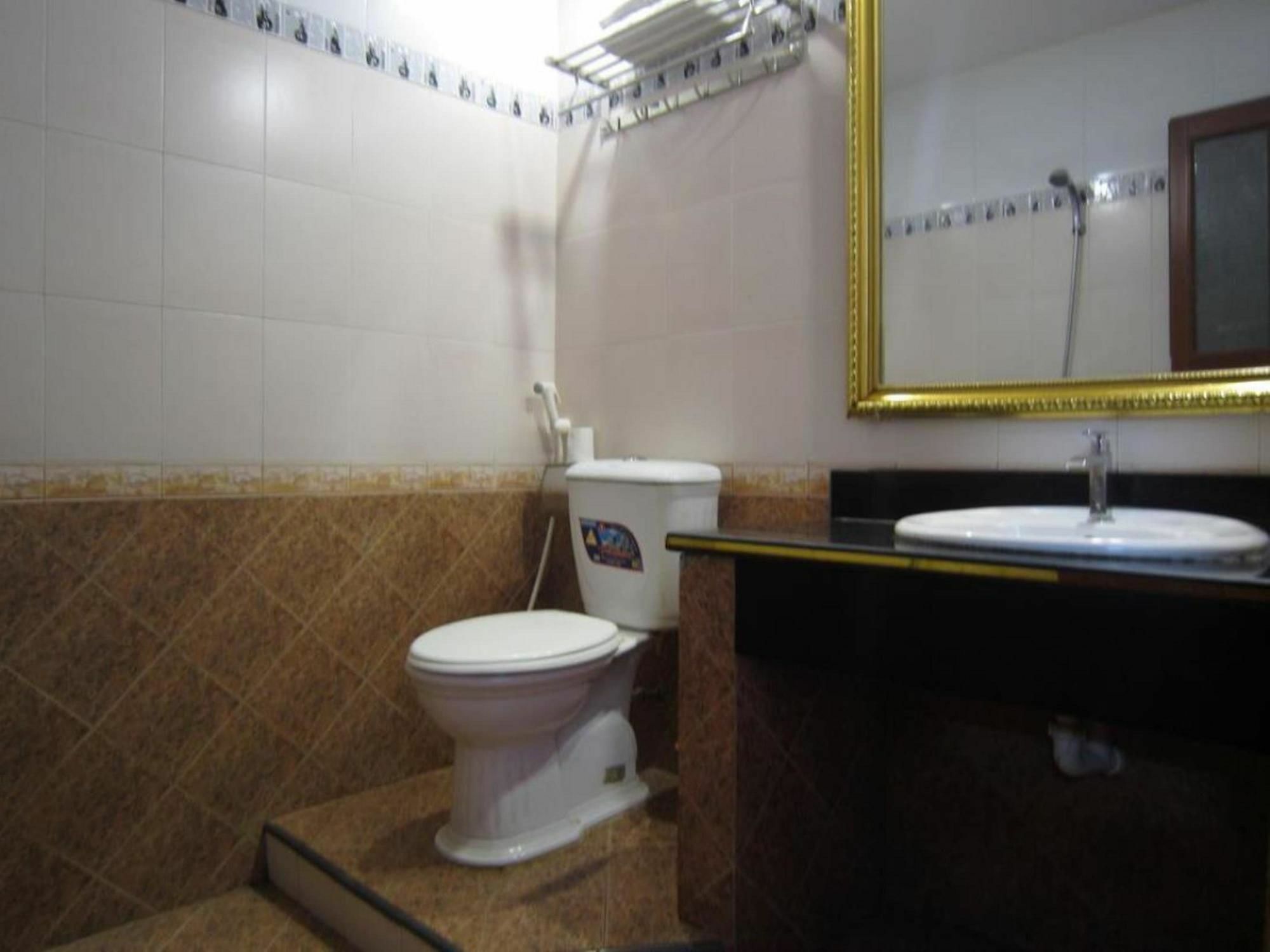 הו צ'י מין סיטי Tan Ha Hotel מראה חיצוני תמונה