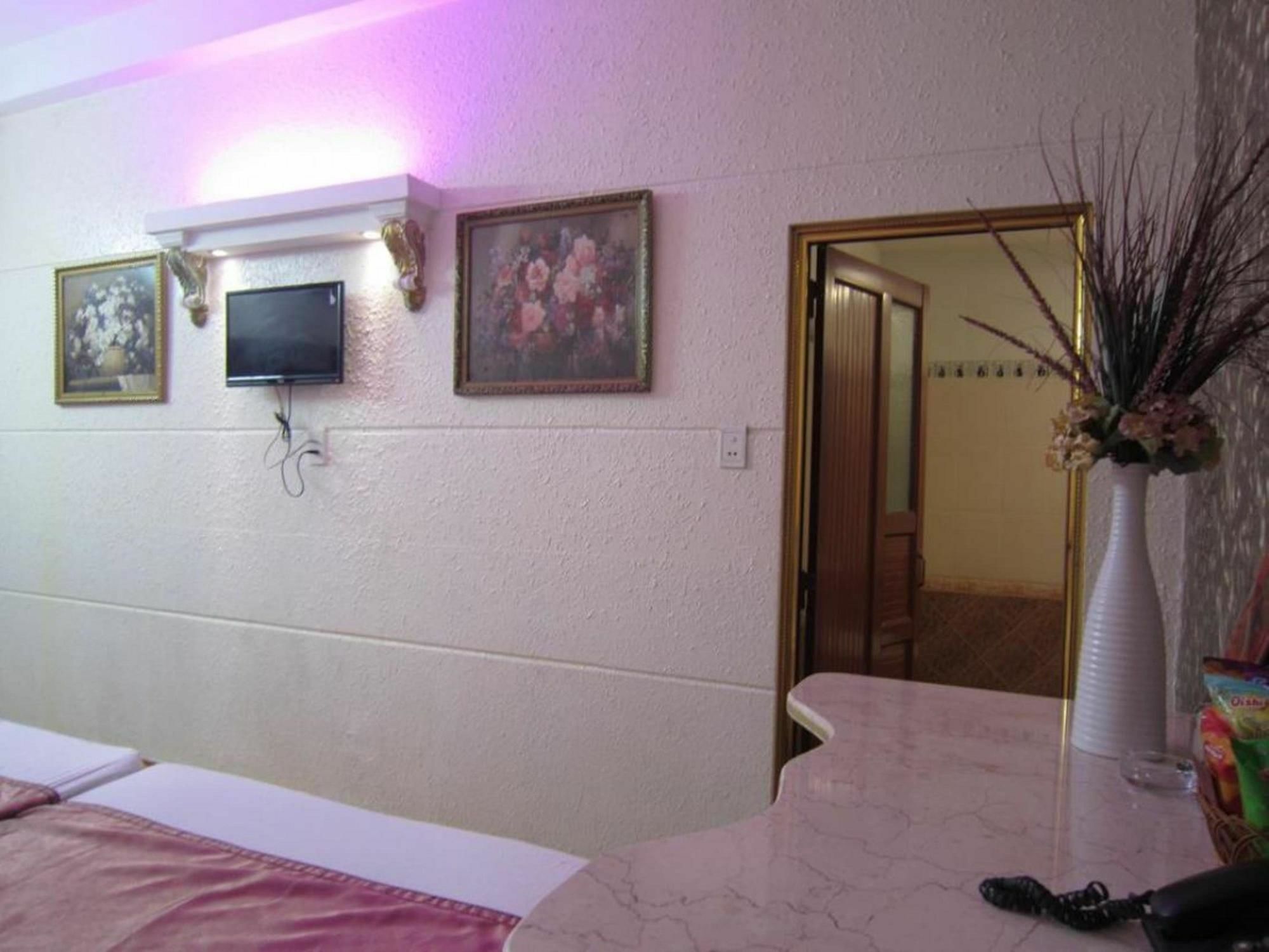 הו צ'י מין סיטי Tan Ha Hotel מראה חיצוני תמונה