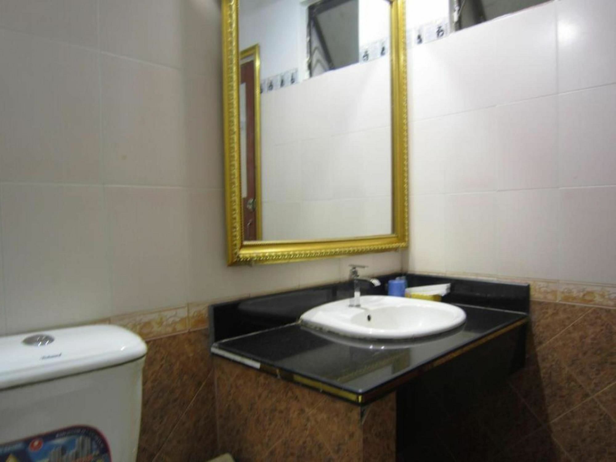 הו צ'י מין סיטי Tan Ha Hotel מראה חיצוני תמונה